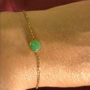 18 K yellow gold , Apple green jade bracelet